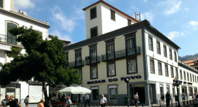Bazar do Povo in Funchal